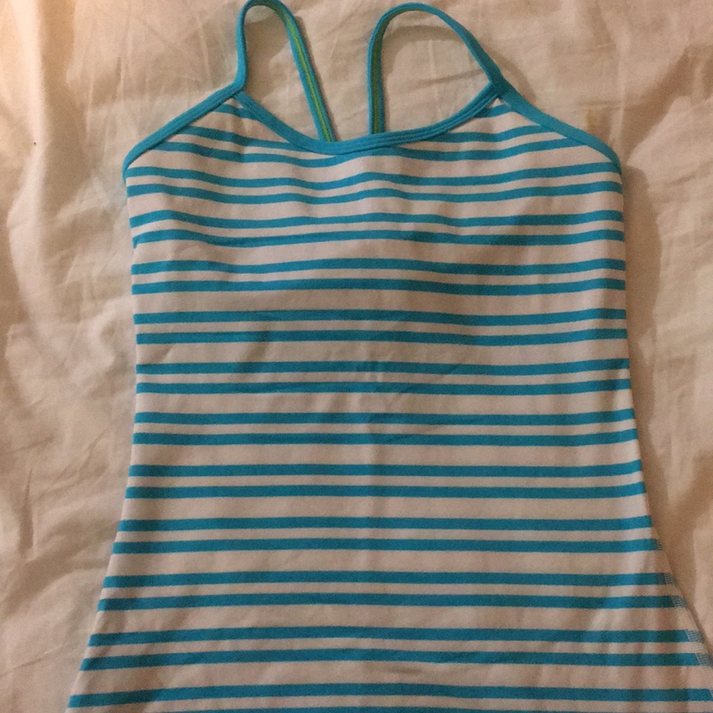 Lululemon top